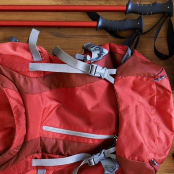 hiking-tools-1200x801-1160x550